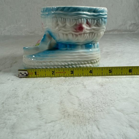 Vintage Nancy Pew Blue Baby Bootie Planter Ceramic Made in Japan Giftwares Co. - Picture 8 of 8